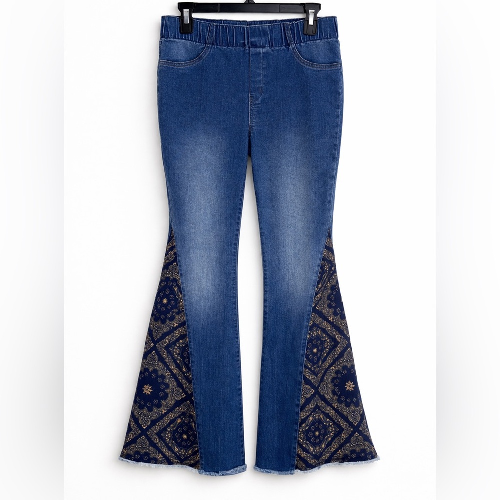 Versona Blue Flare Jeans with Patterned Accents